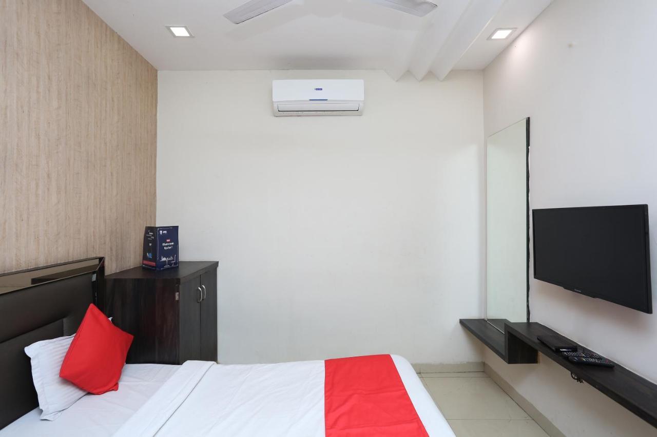 Oyo 6325 Hotel Kiran Raipur  Luaran gambar